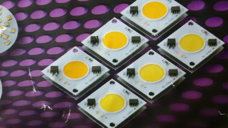 LED PCB board design and manufacturing process and difficulties